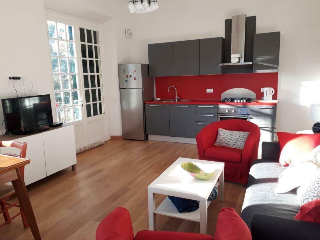 Casa Al Mare Livorno Apartment Куерчанела Екстериор снимка